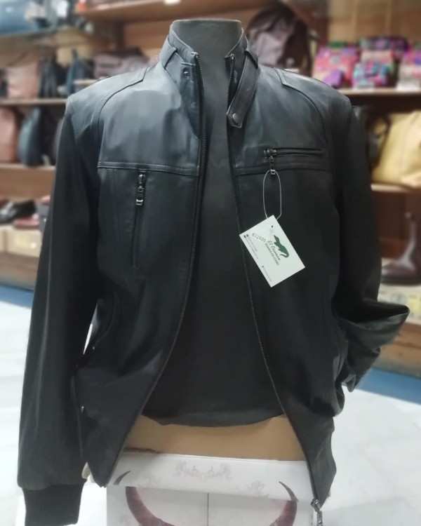 Chaqueta de piel para hombre