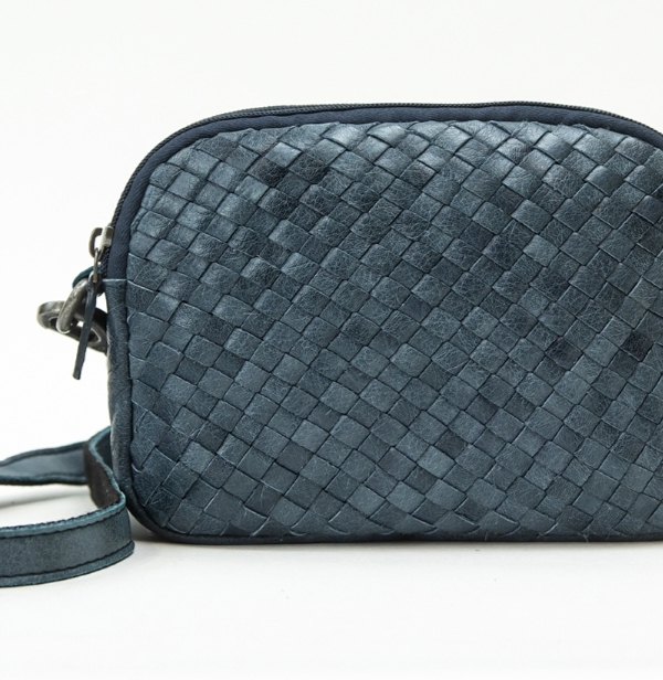 Bolso de mujer trenzado